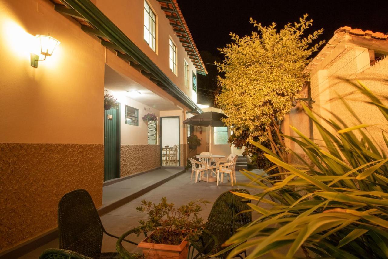 Hospedaria Recanto Da Val ปัสซากวาโตร ภายนอก รูปภาพ